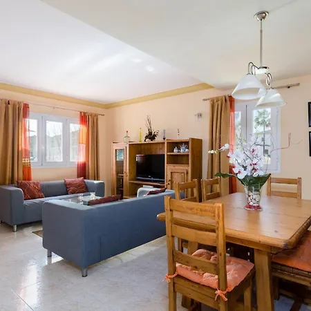 Yourhouse Ca Na Xisca *